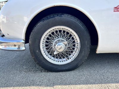 Lot 97 - 1967 Daimler V8