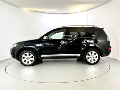 Lot 17 - 2008 Mitsubishi Outlander