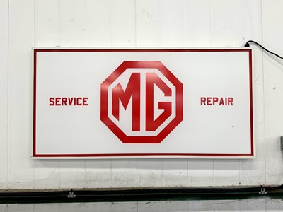 Lot 37 - Illuminated Garage Sign - MG - NO RESERVE