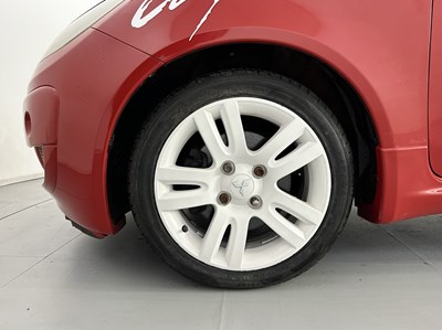 Lot 145 - 2006 Mitsubishi Colt CZT
