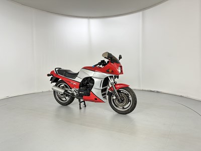 Lot 63 - 1985 Kawasaki GPZ900