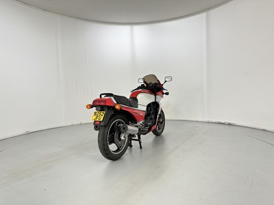Lot 63 - 1985 Kawasaki GPZ900