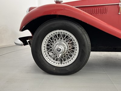 Lot 112 - 1962 Spartan Roadster