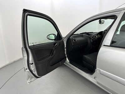 Lot 36 - 2006 Rover 25