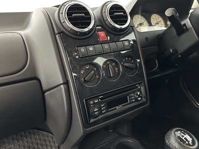 Lot 36 - 2006 Rover 25