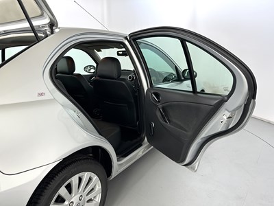 Lot 36 - 2006 Rover 25