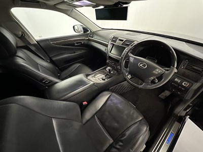 Lot 77 - 2008 Lexus LS600HL RSR