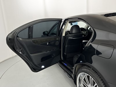 Lot 77 - 2008 Lexus LS600HL RSR