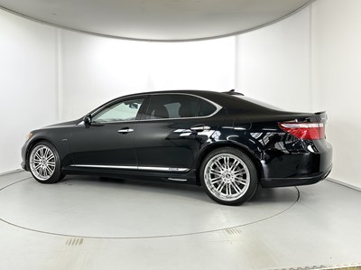 Lot 77 - 2008 Lexus LS600HL RSR