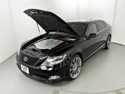 Lot 77 - 2008 Lexus LS600HL RSR