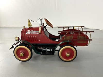 Lot 51 - Fire Engine Pedal Car - NO RESERVE