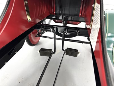 Lot 51 - Fire Engine Pedal Car - NO RESERVE