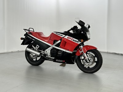 Lot 12 - 1986 Kawasaki GPZ600R