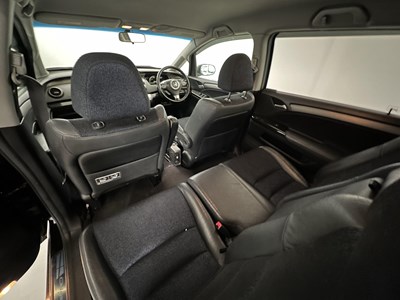 Lot 141 - 2005 Honda Odyssey RB1 Absolute