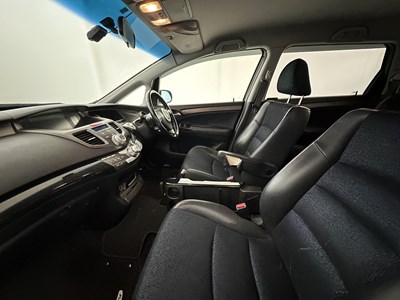 Lot 141 - 2005 Honda Odyssey RB1 Absolute