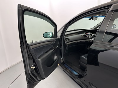 Lot 141 - 2005 Honda Odyssey RB1 Absolute