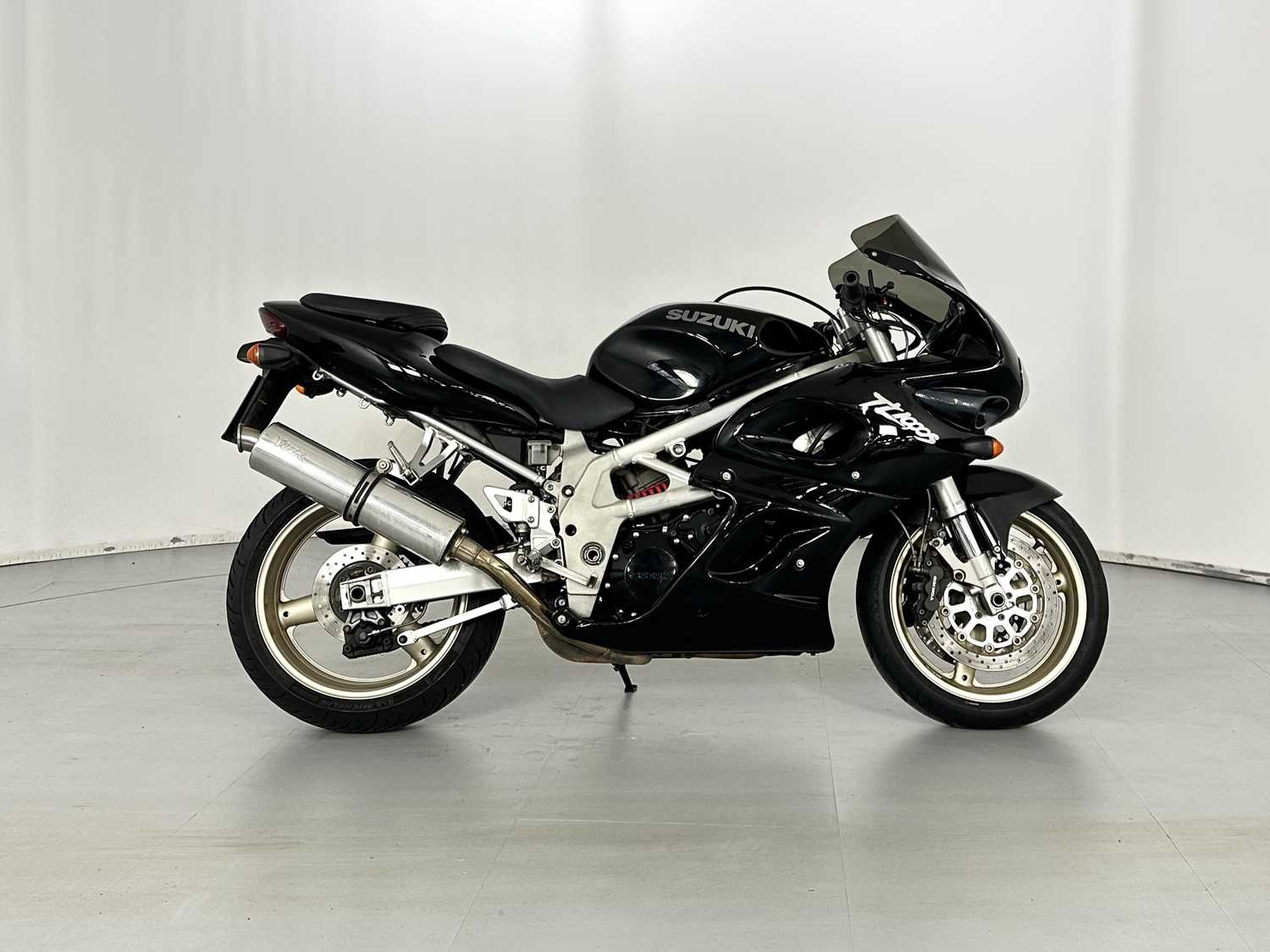 Lot 136 - 1997 Suzuki TL1000 SV