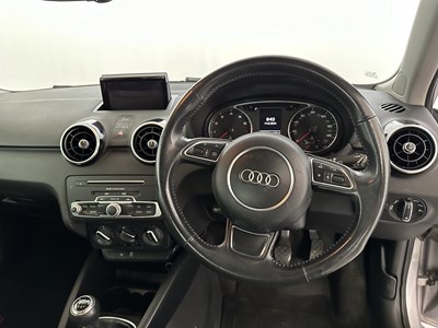 Lot 2015 Audi A1