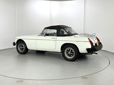 Lot 4 - 1977 MG B Roadster