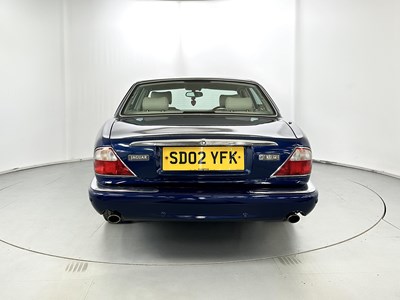 Lot 155 - 2002 Jaguar XJ8