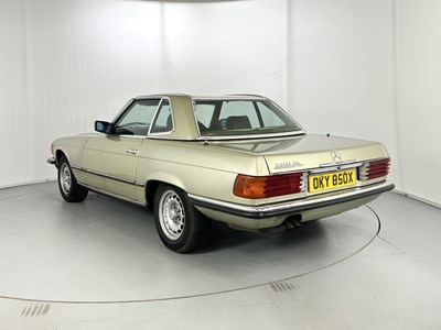 Lot 42 - 1982 Mercedes-Benz SL280