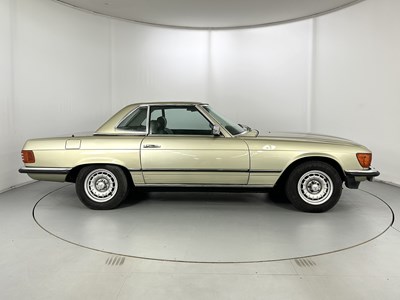 Lot 42 - 1982 Mercedes-Benz SL280