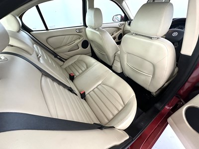 Lot 13 - 2008 Jaguar X-Type