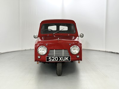 Lot 89 - 1955 Reliant Regal Van