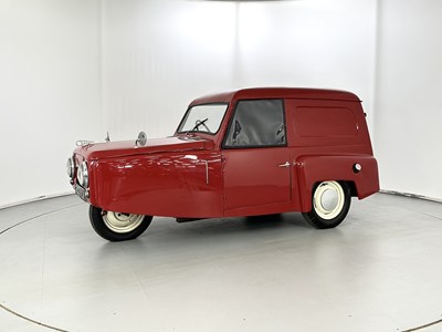 Lot 98 - 1955 Reliant Regal Van