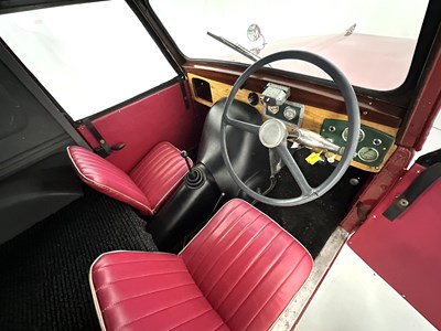 Lot 89 - 1955 Reliant Regal Van