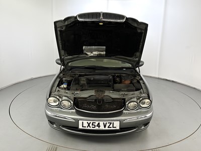 Lot 77 - 2004 Jaguar X-Type