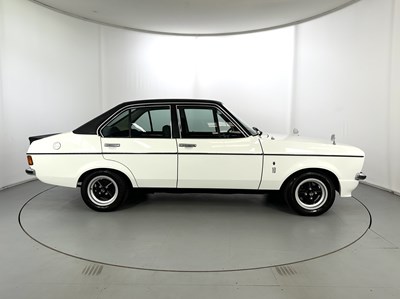 Lot 35 - 1975 Ford Escort GHIA