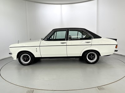 Lot 35 - 1975 Ford Escort GHIA