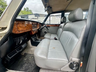 Lot 73 - 1986 Daimler DS420 Limousine