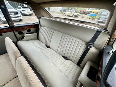 Lot 73 - 1986 Daimler DS420 Limousine