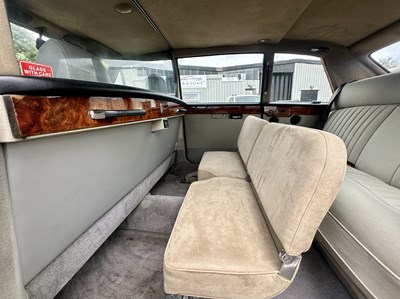 Lot 73 - 1986 Daimler DS420 Limousine