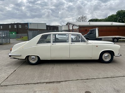 Lot 73 - 1986 Daimler DS420 Limousine