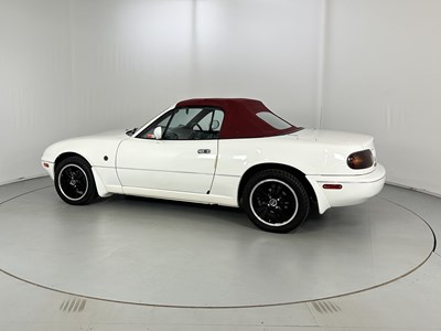 Lot 67 - 1991 Mazda MX5