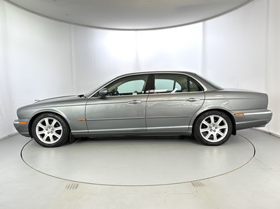 Lot 21 - 2005 Jaguar XJ6 - NO RESERVE
