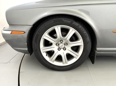 Lot 21 - 2005 Jaguar XJ6 - NO RESERVE