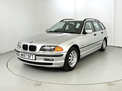 Lot 95 - 2000 BMW 318i Touring