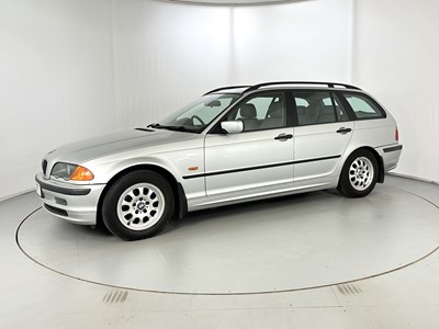 Lot 95 - 2000 BMW 318i Touring