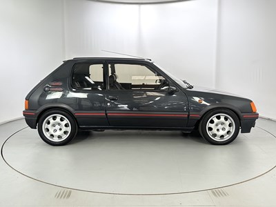 Lot 26 - 1990 Peugeot 205 GTI 1.9