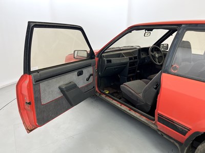 Lot 107 - 1983 Ford XR3i
