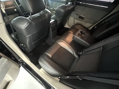 Lot 107 - 2007 Chrysler 300C Hemi