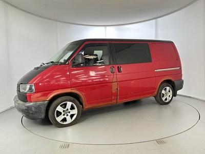 Lot 14 - 2000 Volkswagen Transporter 800 Special