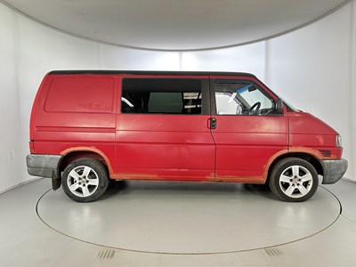 Lot 14 - 2000 Volkswagen Transporter 800 Special