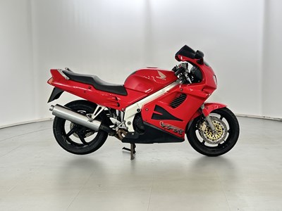 Lot 27 - 1997 Honda VFR 750