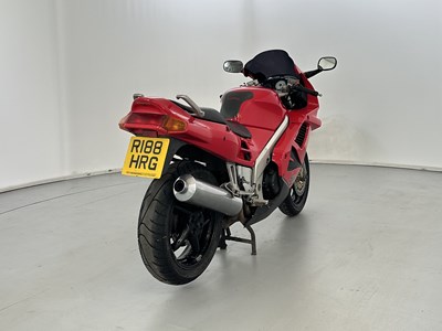 Lot 27 - 1997 Honda VFR 750