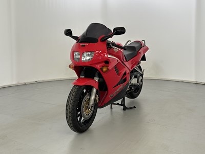 Lot 27 - 1997 Honda VFR 750